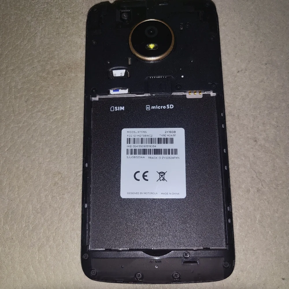 Motorola XT1765 Model Cell Phone